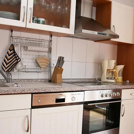 Ferienwohnung 09 Am Selliner See Apartamento *